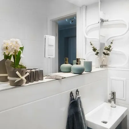 Przytulny Apartament Blisko Starówki Apartamento *